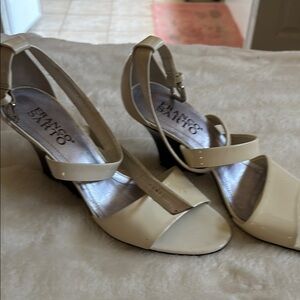 Franco Sarto Cream Women's Sandals